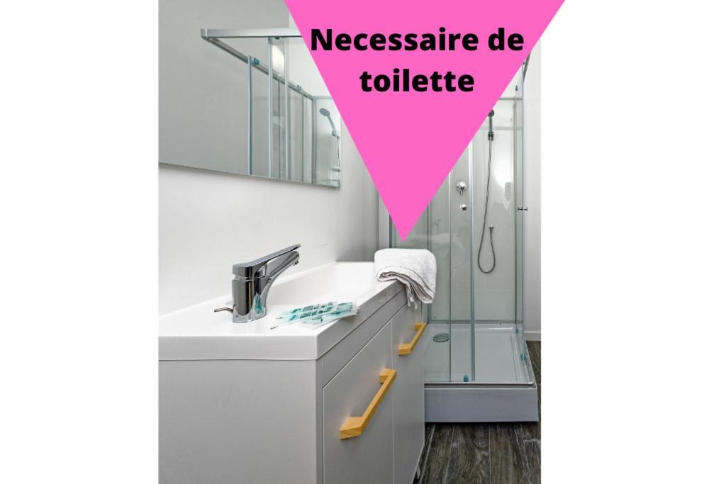 Ld-Location Montlucon Intermarche Appartement Buitenkant foto