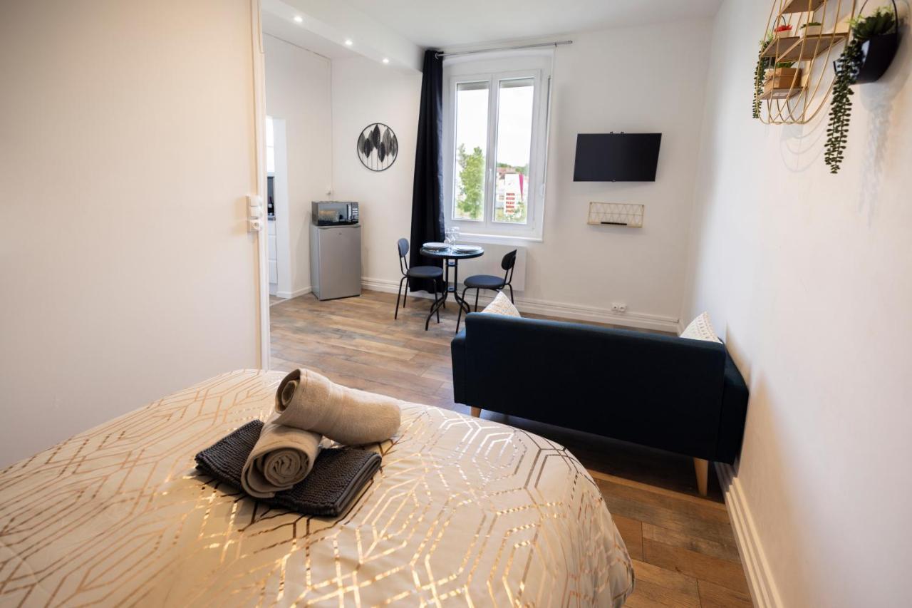 Ld-Location Montlucon Intermarche Appartement Buitenkant foto