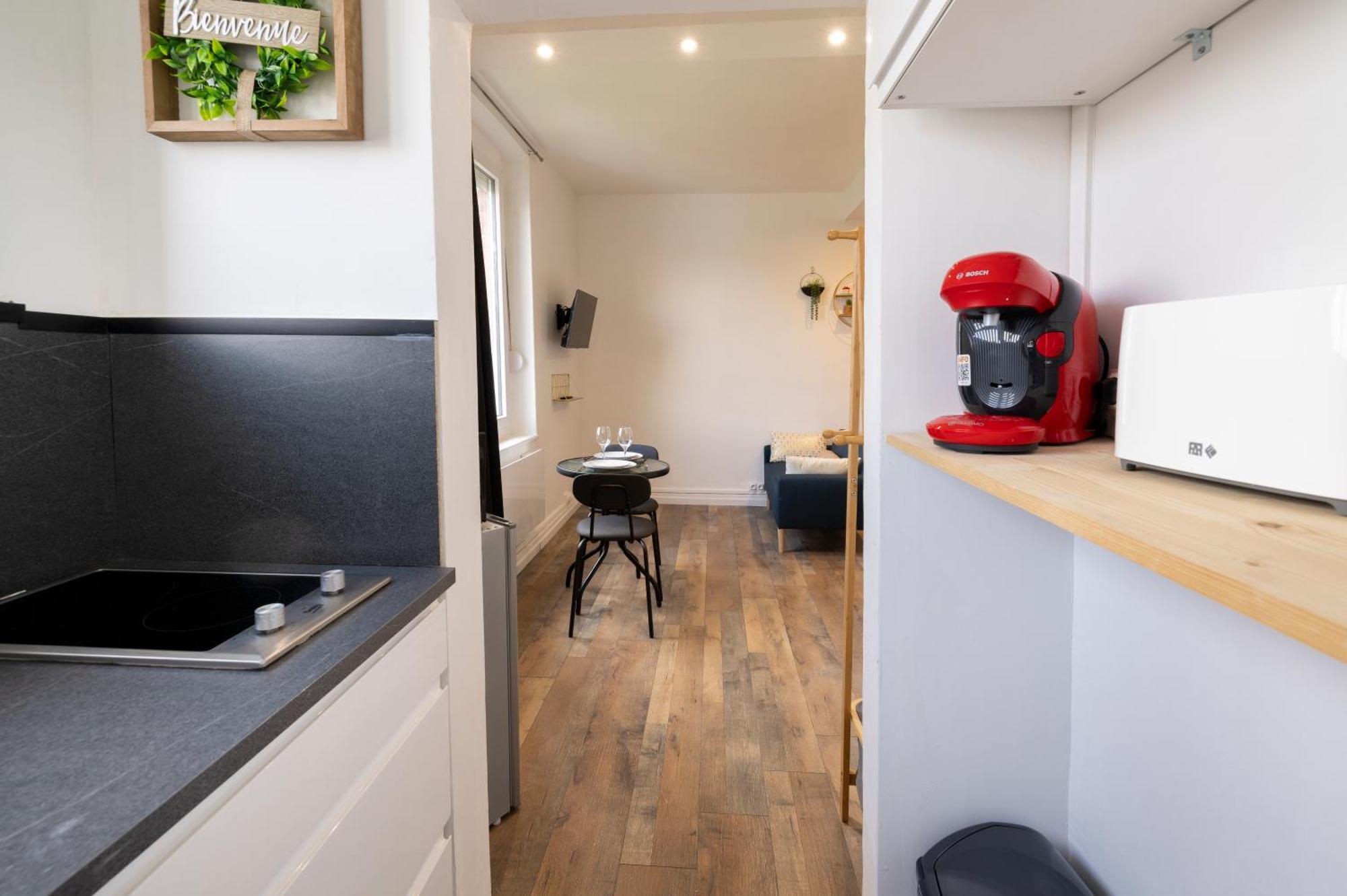 Ld-Location Montlucon Intermarche Appartement Buitenkant foto
